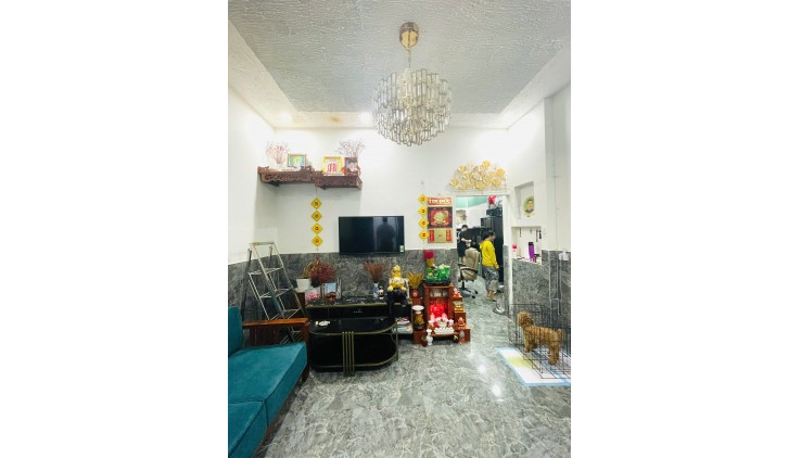 Nhà C4 Bình Trưng Tây- 42m2- 2 PN, không QH chỉ 3.5 tỷ